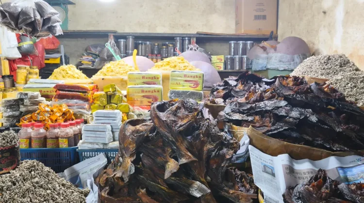 Pasar Bawah Ramayana Surga Bahan Masakan Tradisional Lampung